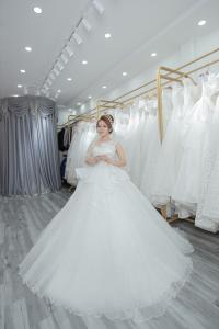 Áo Cưới Quận 12 - Dreams Bridal