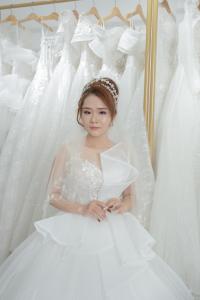 Áo Cưới Quận 12 - Dreams Bridal